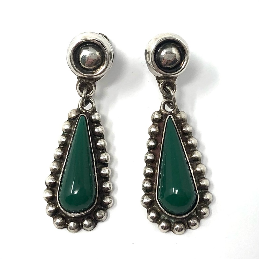 1930s/1940s Mexico silver and green onyx screw on drop earrings